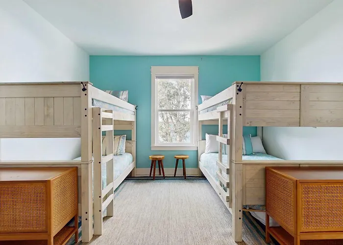 New Dog-friendly With A Private Pool Near The Gulf *