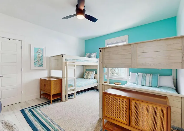 New Dog-friendly With A Private Pool Near The Gulf Holiday home Gulf Shores
