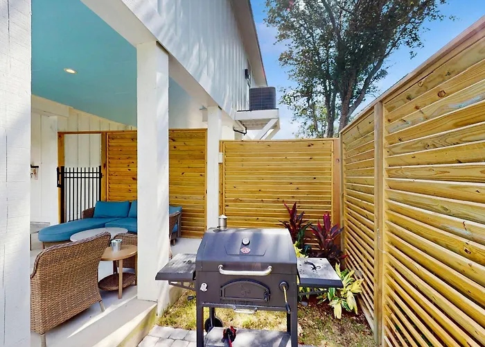 New Dog-friendly With A Private Pool Near The Gulf Gulf Shores